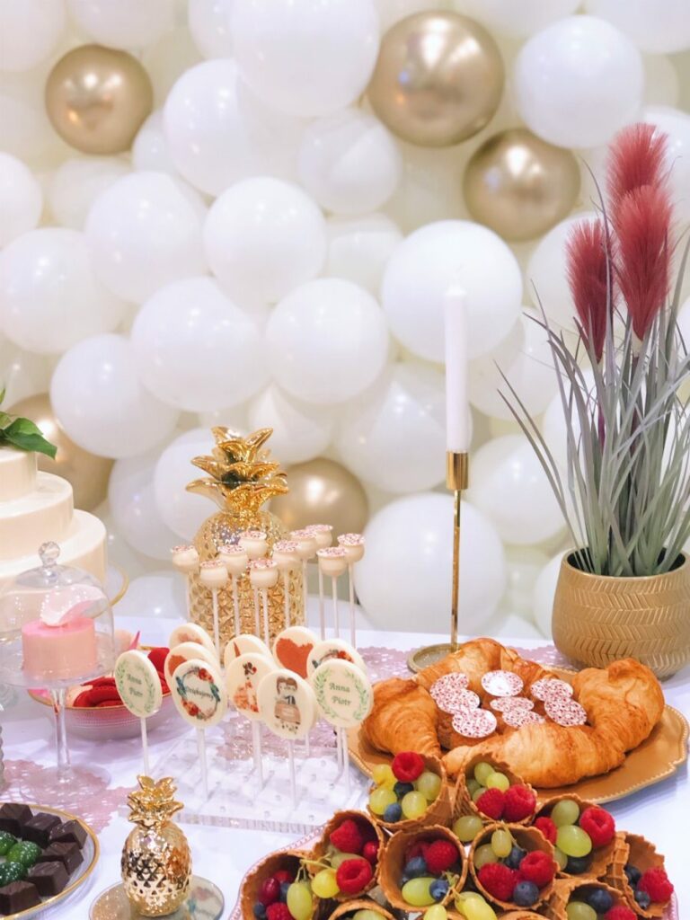 Godan_Party_Spot_balony-z-helem_1200px_13