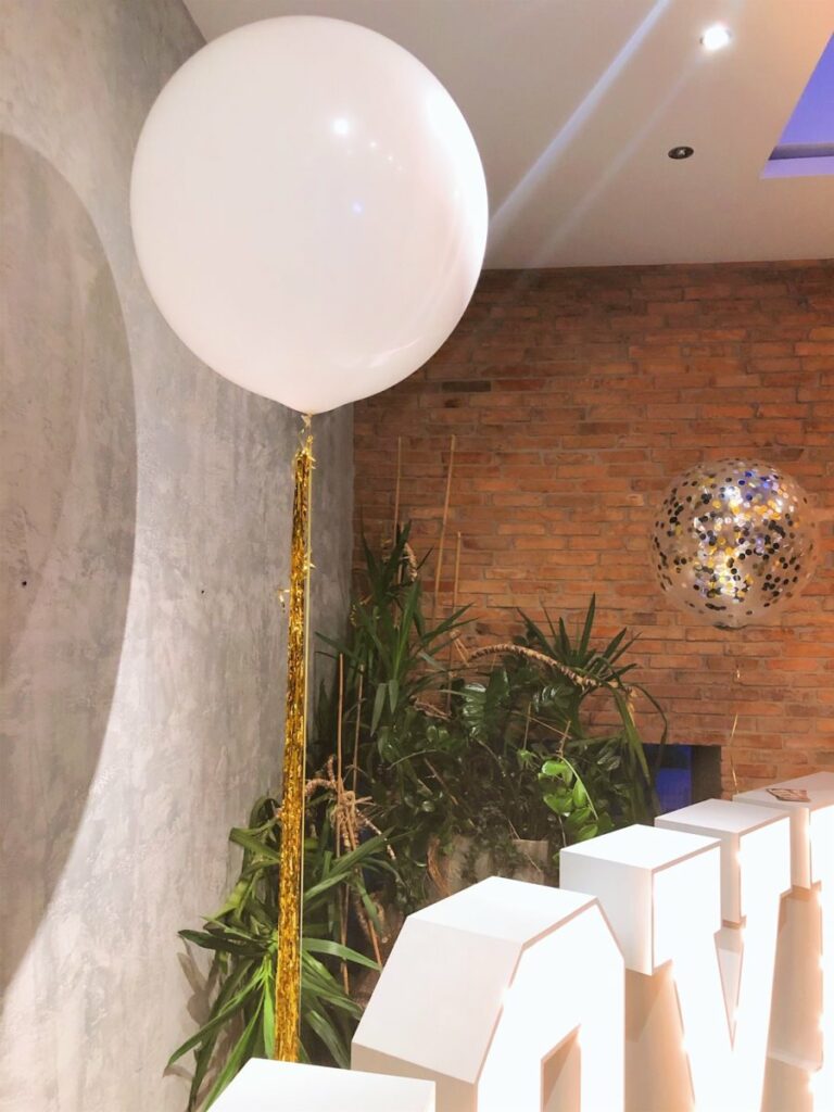 Godan_Party_Spot_balony-z-helem_1200px_20